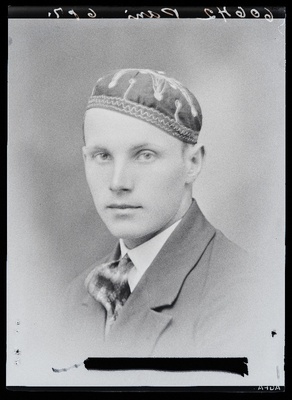 Elmar Pani, (Albu vald, Järva-Madise küla).  duplicate photo
