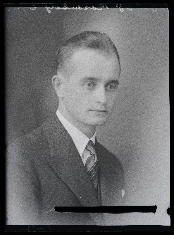 Rosenberg.