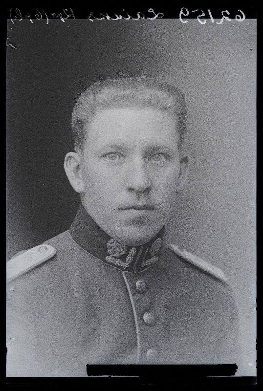 Politseinik, abikomissar Johan Laiuks.