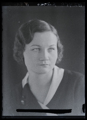 Siirus.  similar photo