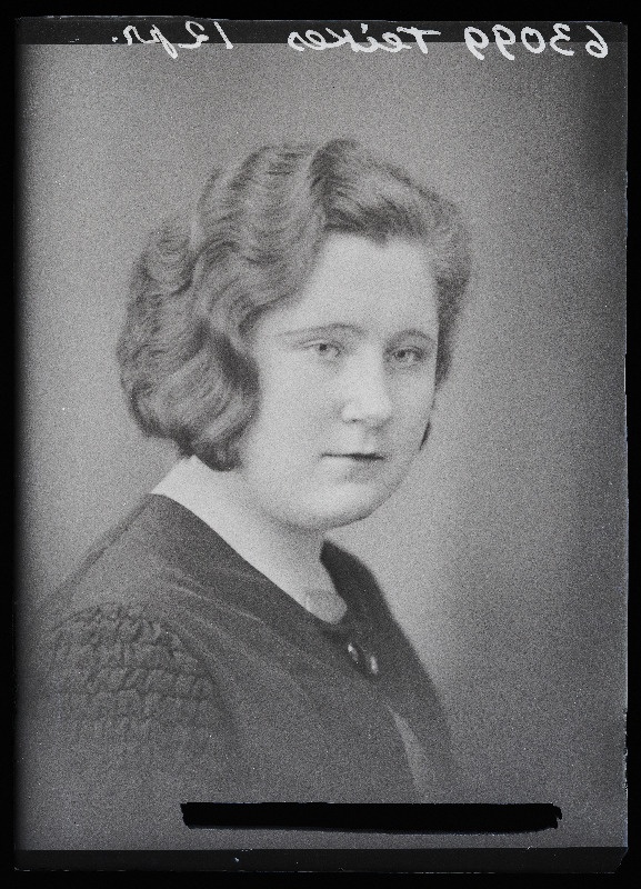 Hilda Teikes.