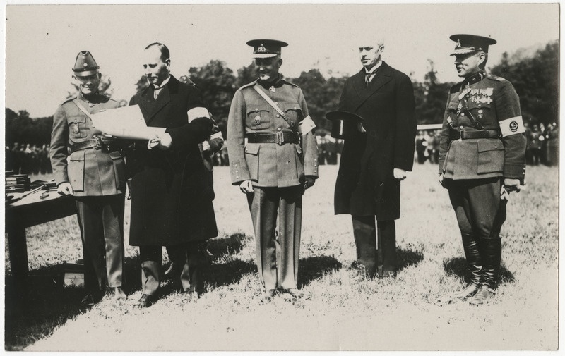 Kaitseliidu päeva avamine Tallinnas 26.06.1929, juhtivad tegelased koos
