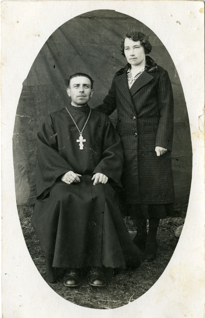 Preester Vassili Raavel abikaasa Jevgeniaga