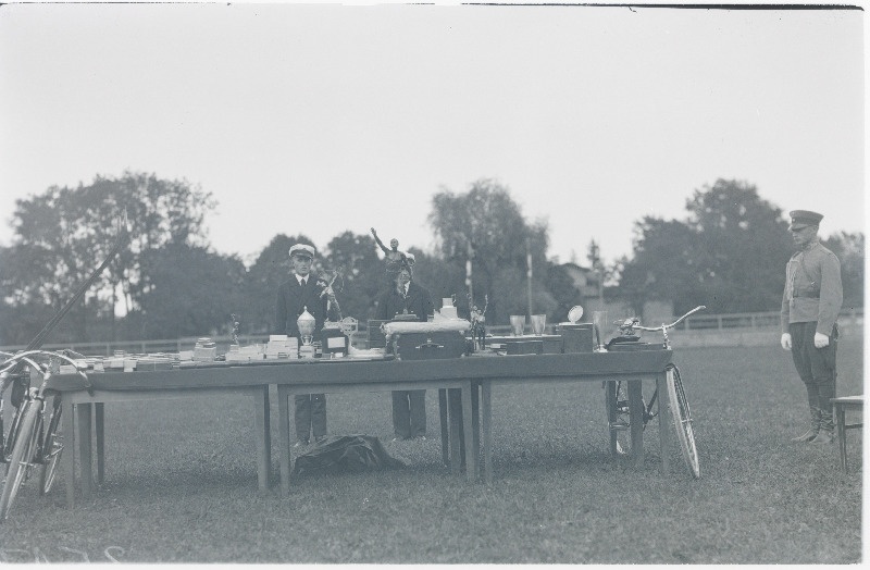 Eesti kaitseliitlaste spordivõistlustel väljaantavad auhinnad.