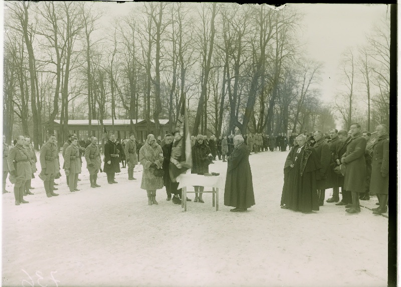 Kaitseliidu lipu õnnistamine.