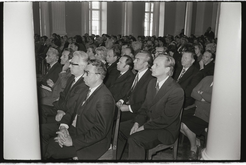 Tartu ülikooli arstiteaduskonna päev ülikooli aulas. 15. oktoober 1976. a.