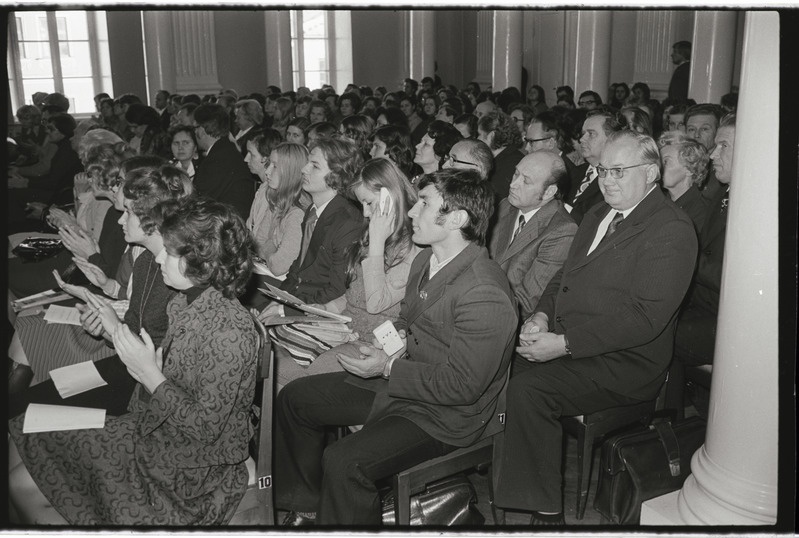 Tartu ülikooli arstiteaduskonna päev ülikooli aulas. 15. oktoober 1976. a.