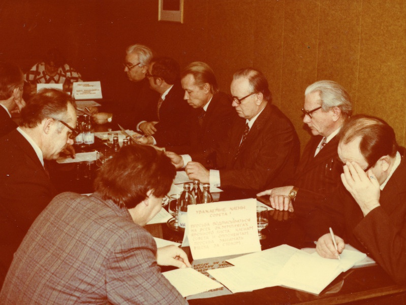 Digifoto. Füüsik Nikolai Kristoffeli (s. 1932) fotoalbum.