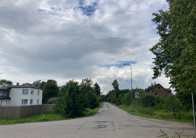 Foto. Lihula raj. Vaade jaama veetornist Tallinna maantee suunas. rephoto