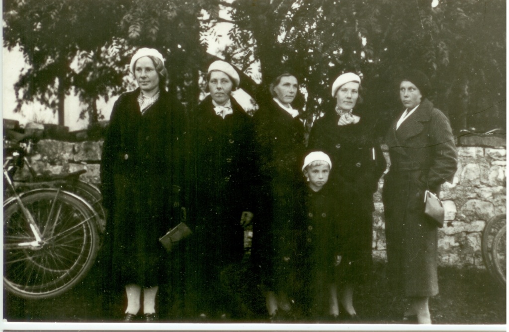 Võlla küla neiud
