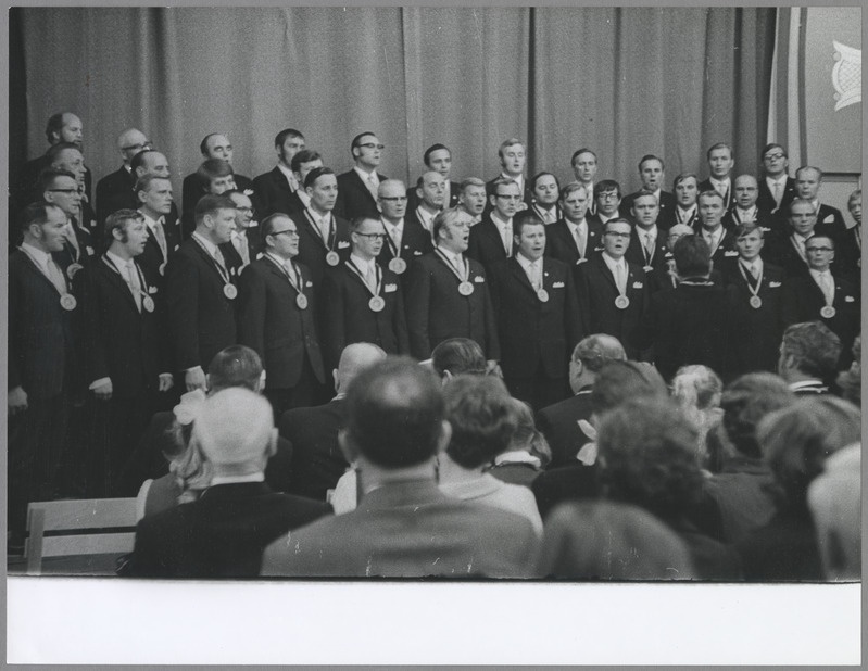 foto, Viljandi, Porvoo ja Sakala meeskoor, kontsert, 1971, foto E. Veliste