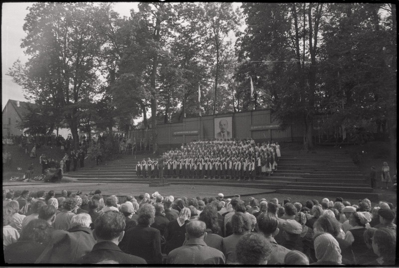 negatiiv, Viljandi Laulupidu, koor ja kuulajad, 1960
