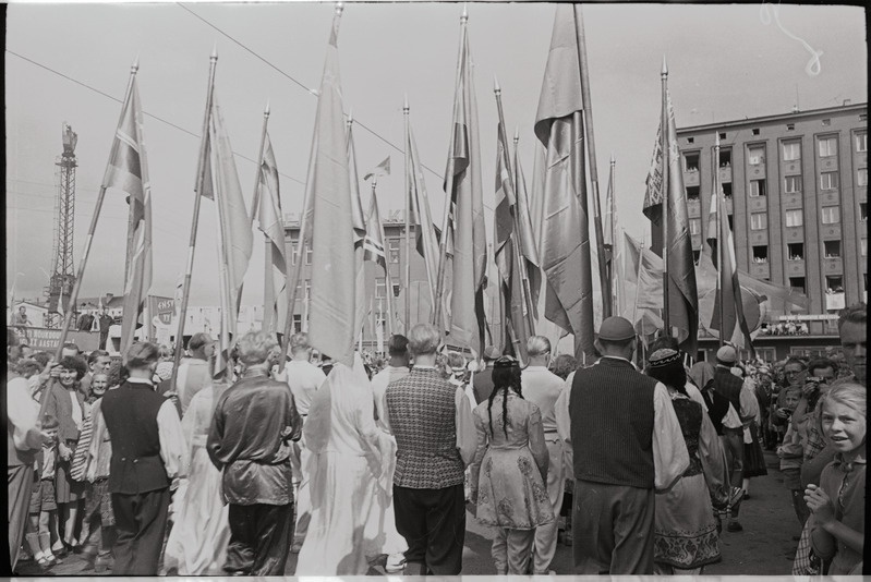 negatiiv, ENSV Üldlaulupidu, rongkäik, 1960