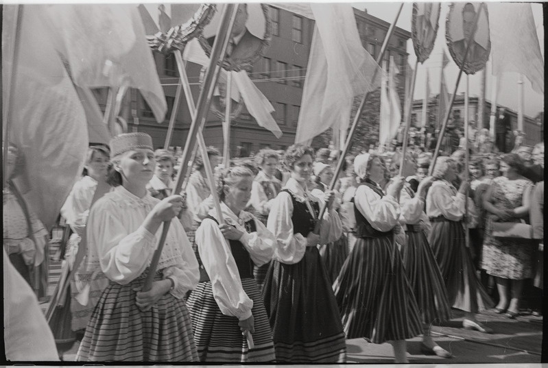 negatiiv, ENSV Üldlaulupidu, rongkäik, 1960