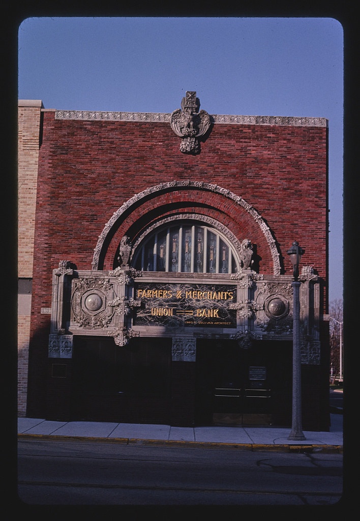 Farmers and Merchants Union Bank, James Street, Columbus, Wisconsin (LOC)