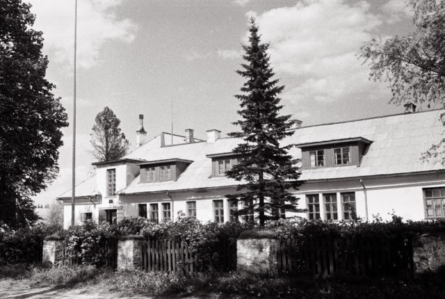 Peetri School House (formerly Church Manor) Järva County Kareda County Peetri alevik