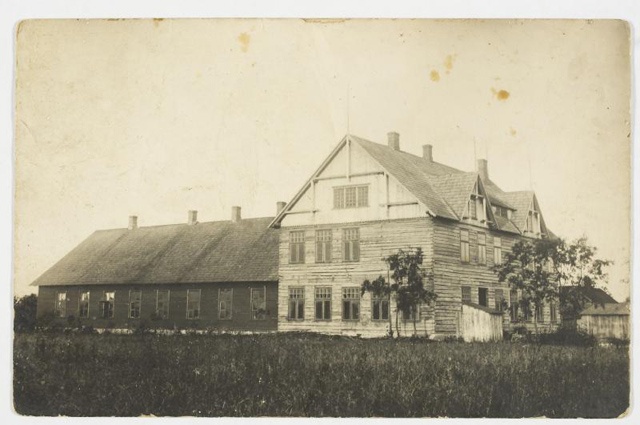 Pärnu-Jaagupi kihelkonnakooli hoone