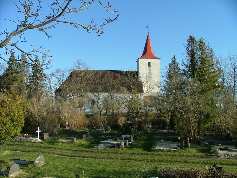 Reigi church garden