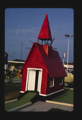 Church hole 3, Sir Goony Golf, Chattanooga, Tennessee (LOC)  duplicate photo