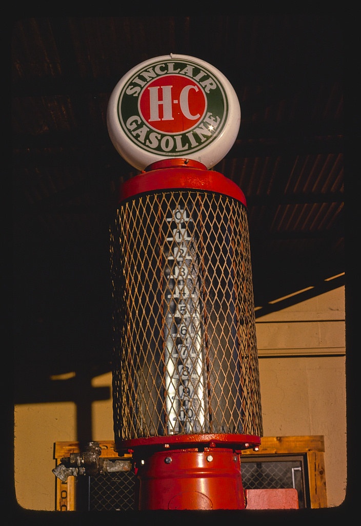 Visible gas pump (restoration with Sinclair globe), close up view, Santa Margarita, California (LOC)