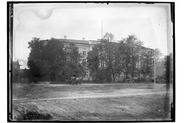 Tallinn, Toompuiestee 3.