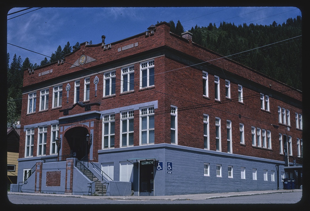 Morning Club (1920), angle 1, Hunter Street, Mullan, Idaho (LOC)