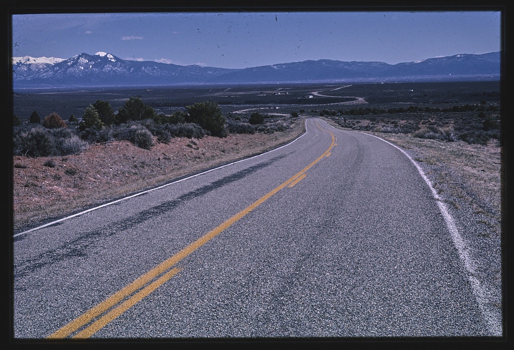 Highway 567, junction, near Taos, Taos, New Mexico (LOC)