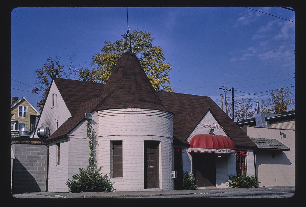 Old gas station (Tower-Lite Restaurant and Tavern), St. Joseph Avenue, Evansville, Indiana (LOC)