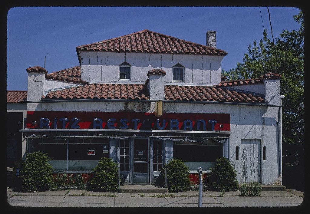 Ritz Restaurant, Route 6, Union City, Pennsylvania (LOC)