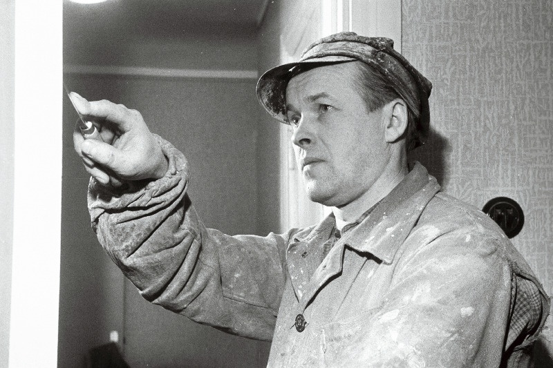 Tallinna Ehitusvalitsuse nr. 1 kommunistliku töö eesrindlane maaler Karl Peterson.
