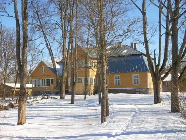 Vändra Church Manor main building