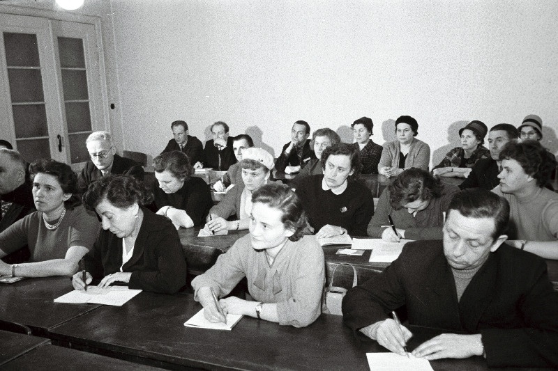 Propagandistide seminarist osavõtjad EKP Tallinna Linnakomitee Poliitharidusmajas.