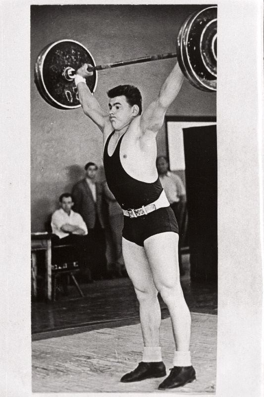 Tõstesportlane Jaan Talts.