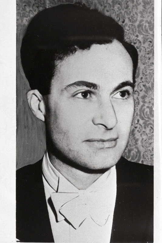 Matsov, Roman- Eesti Raadio sümfooniaorkestri peadirigent.