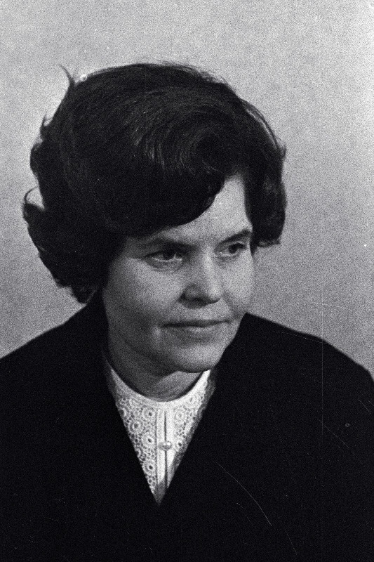Kiljako, Elsa Johannese tütar - Kalinini rajooni rahvakohtuniku kandidaat.