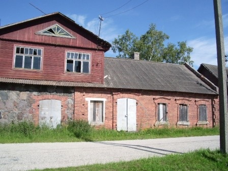 Vana apteek, Varnja küla Kesk tn 92