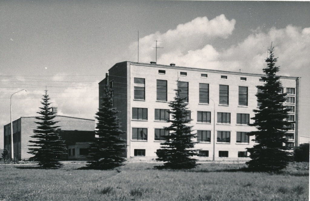 foto, Viljandi 5. keskkool, 1965, foto A. Kiisla