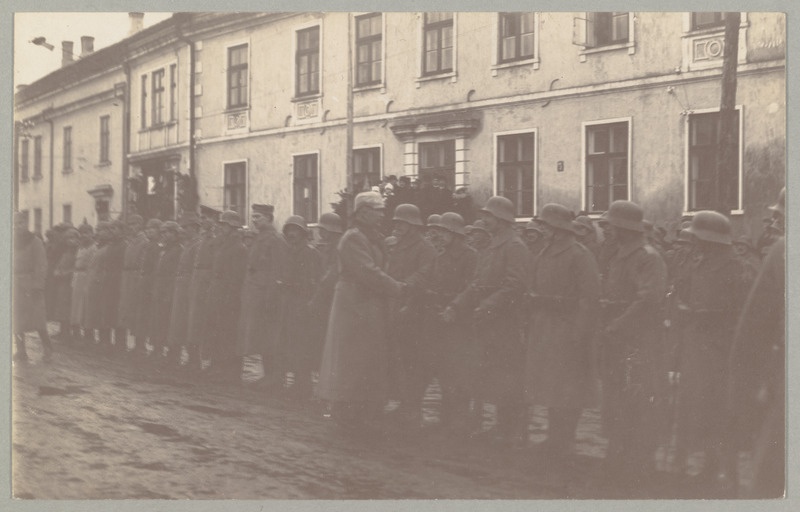 Wilhelm II sünnipäeva puhul paraad Kuressaares 27.01.1918.a.