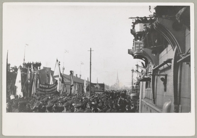 Madruste meeleavaldus Tallinna sadamas 1917.a.