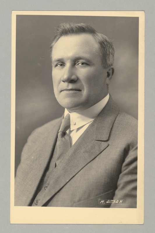 Mihkel Aitsam.