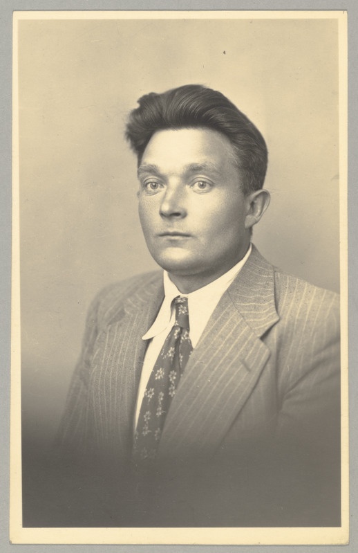 Portree: Georg Tooming - ENSV Ülemnõukogu saadik 1941. a.