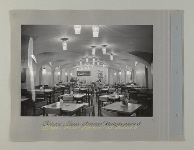 Tallinna sööklate, restoranide ja kohvikute trust. Kohvik "Vana - Toomas" Raekoja plats 8, ca 1967.a.  duplicate photo