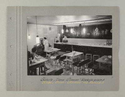 Tallinna sööklate, restoranide ja kohvikute trust. Kohvik "Vana - Toomas" Raekoja plats 8, ca 1967.a.  duplicate photo