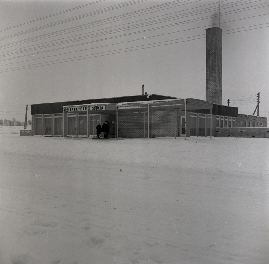 Laekvere söökla, talvine vaade hoonele