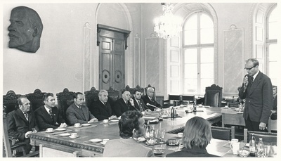 XXI OM osa võtnud eesti sportlaste vastuvõtt Ministrite Nõukogus  similar photo