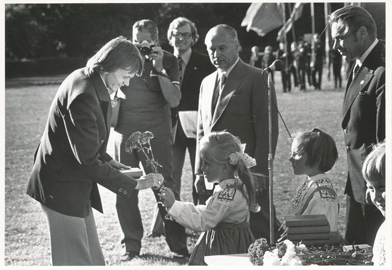 Üleliidulisele kehakultuurlaste päevale pühendatud spordipidu Tallinnas Kadrioru staadionil