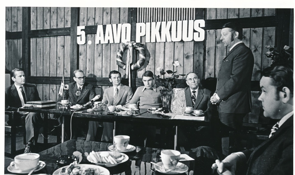 Jagrattur Aavo Pikkuusi pressikonverents pärast 27. rahutuuri