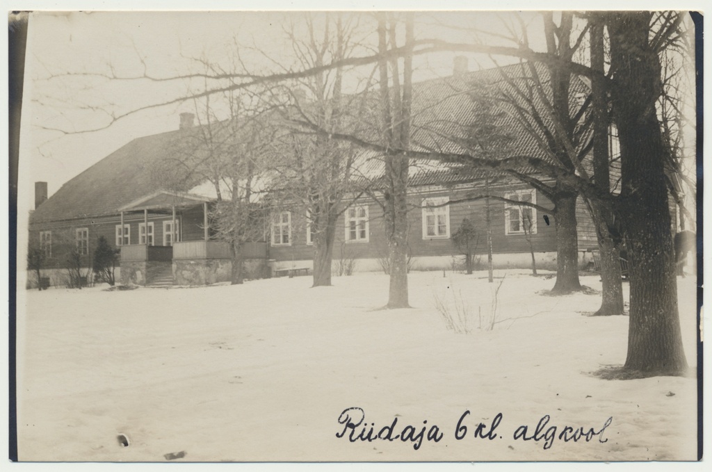 foto Helme khk Riidaja 6-klassilise algkool, maja 1929