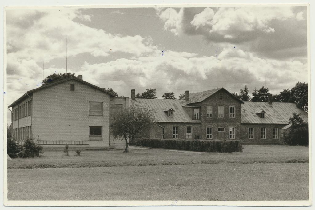 foto, Kirivere koolimaja, 1978