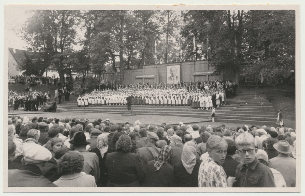 foto Viljandi rajooni laulupäev